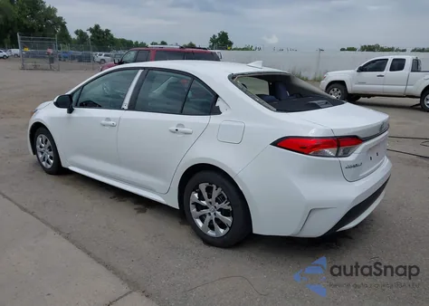 2020 Toyota Corolla Le z USA, uszkodzony, nr VIN 5YFEPRAE9LP115416